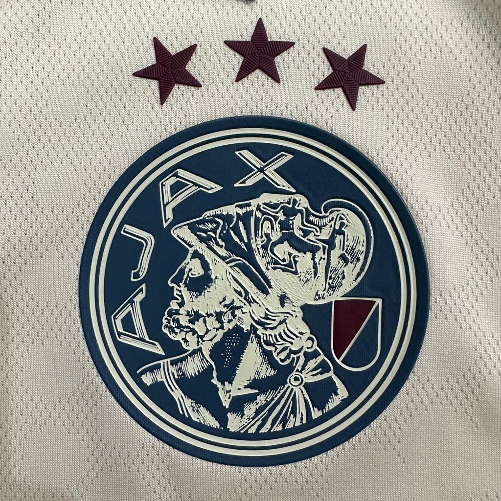 Ajax gostujući 25/26