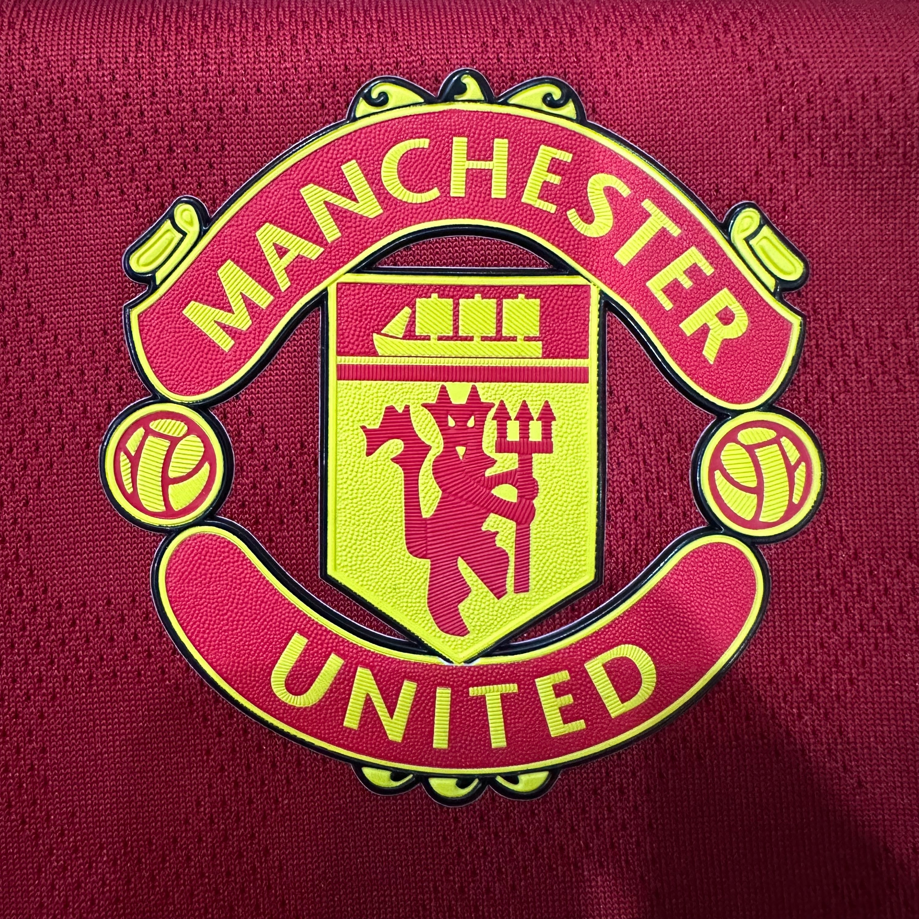 Mančester Junajted 25/26